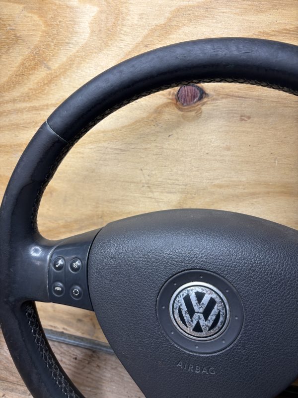 Volant multifonctions Vw Golf 5