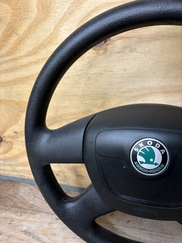 Volant Skoda Fabia 2