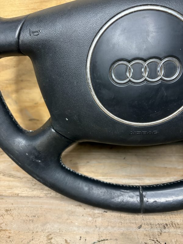 Volant Audi A3 8l