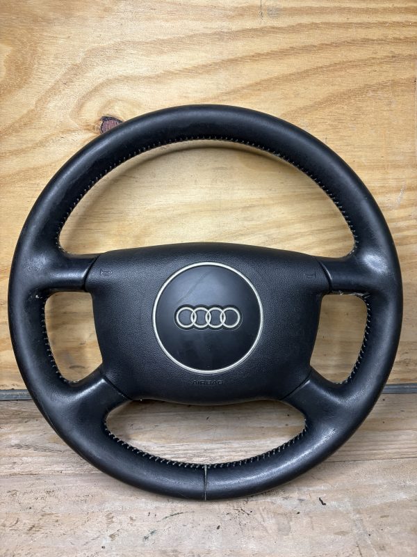 Volant Audi A3 8l