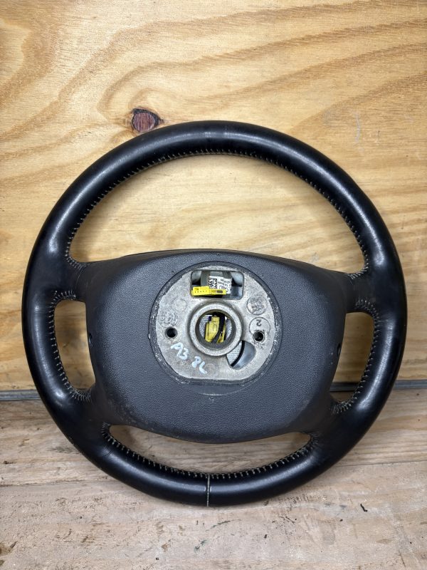 Volant Audi A3 8l