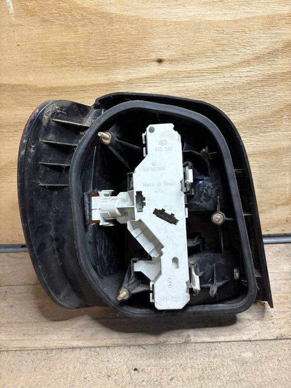 Feux ARD VW Polo 6n1