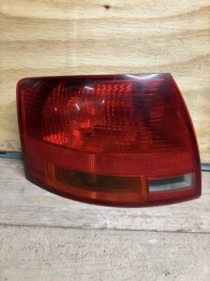 Feux arg Audi A4 B7 break