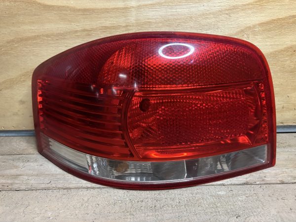 Feux ARG Audi A3 8P