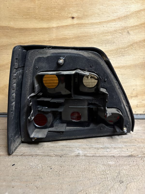 Feux ARD VW Golf 2