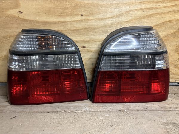 Paire feux ARR VW Golf 3