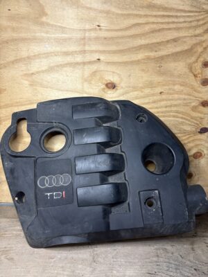 Cache moteur A4 B6 TDI