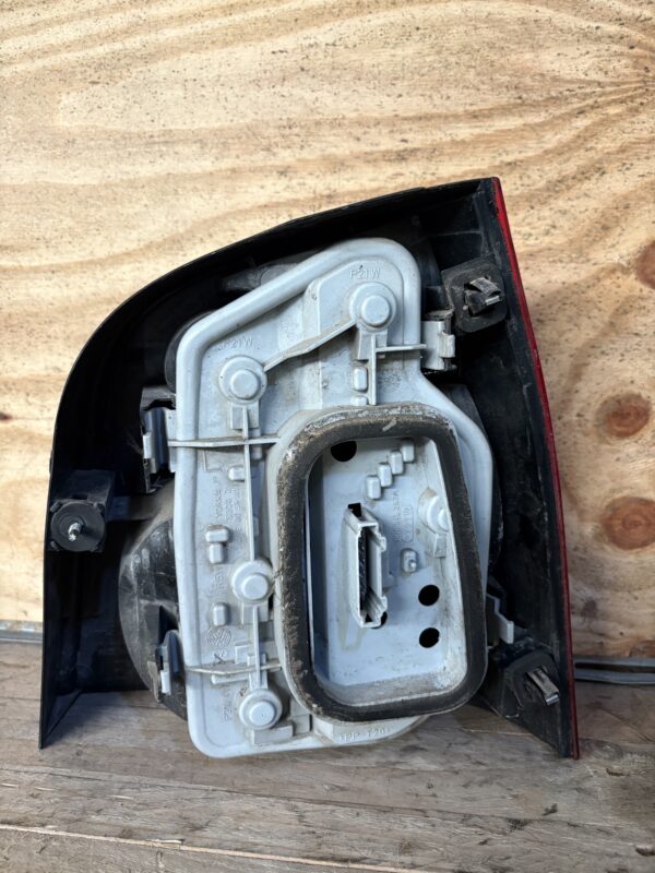 Feux ARG VW Polo 9N1