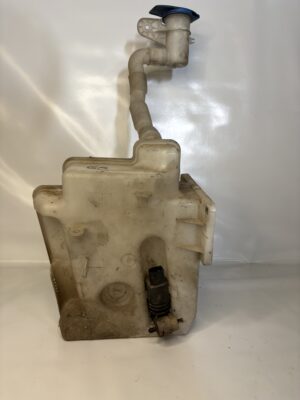 Bocal lave-glace VW Golf 5