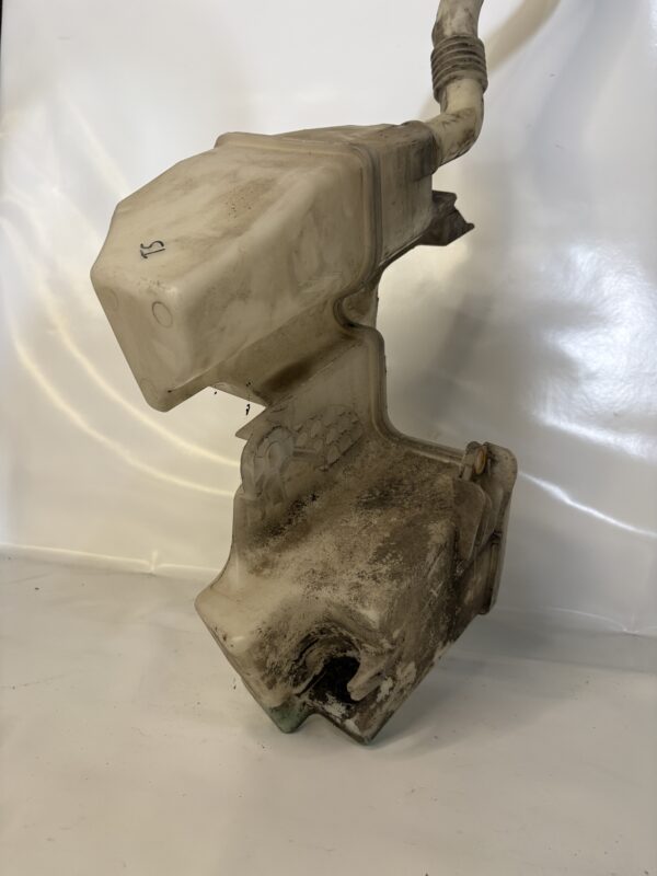 Bocal lave-glace VW T5