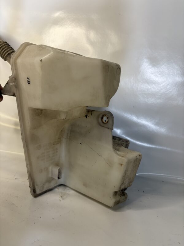 Bocal lave-glace VW T5