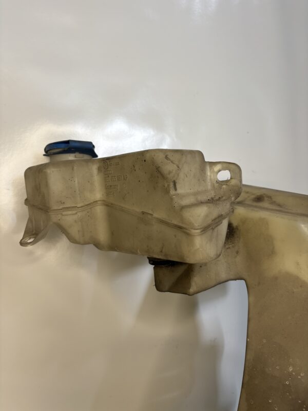 Bocal lave-glace Audi A4 B7