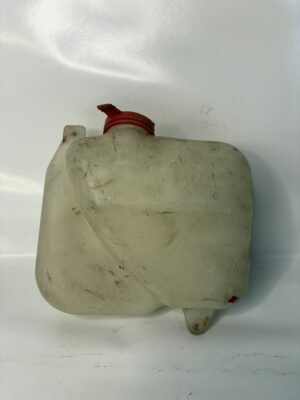 Bocal lave-glace 1.6L VW Golf 2