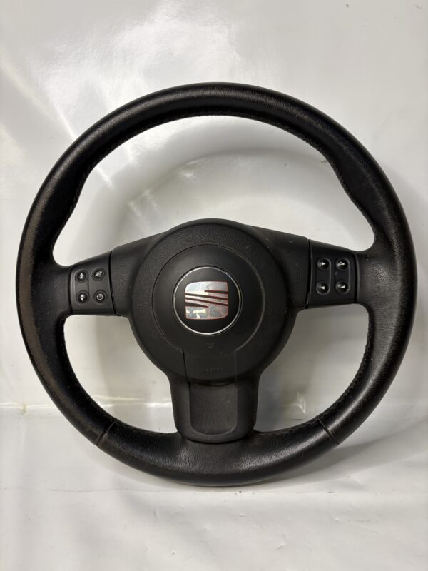 Volant multifonctions Seat Leon 1P