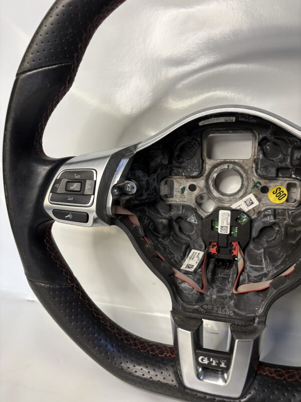 Volant VW GOLF 6 GTI