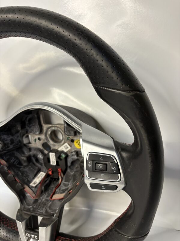 Volant VW GOLF 6 GTI