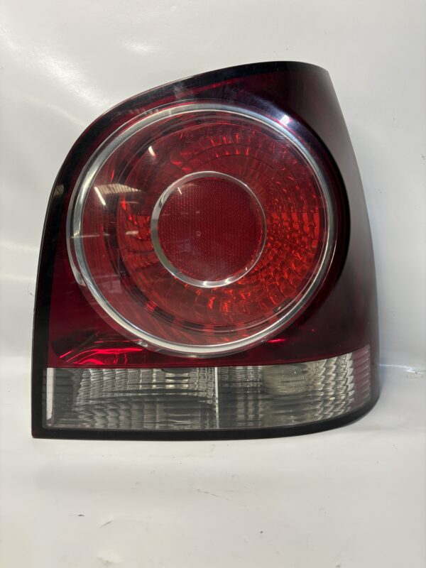 Feux ARD VW POLO 9N3