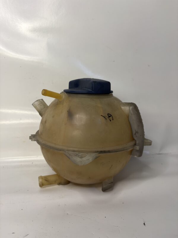 Vase expansion VW Golf 4