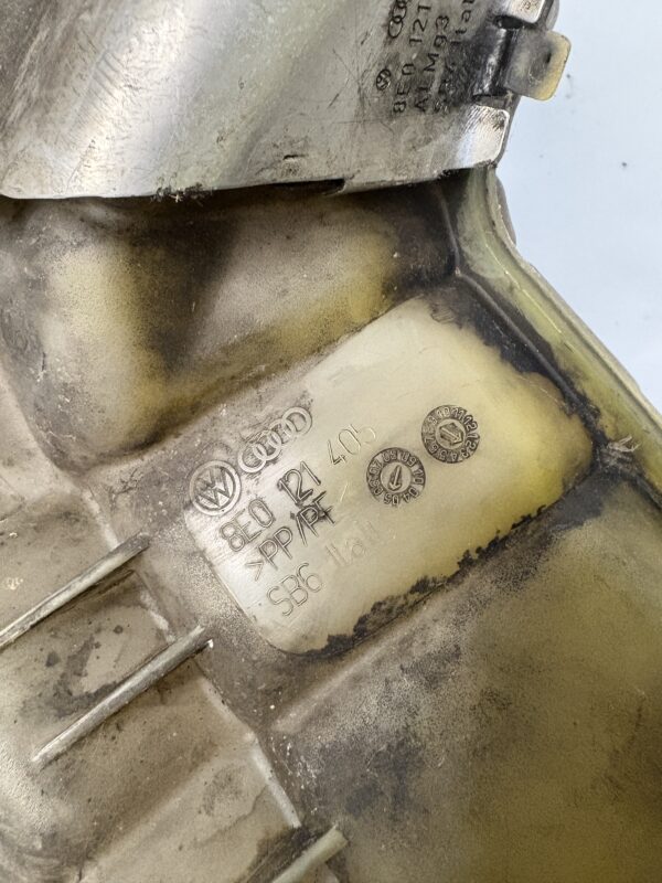Vase expansion AUDI A4 B7