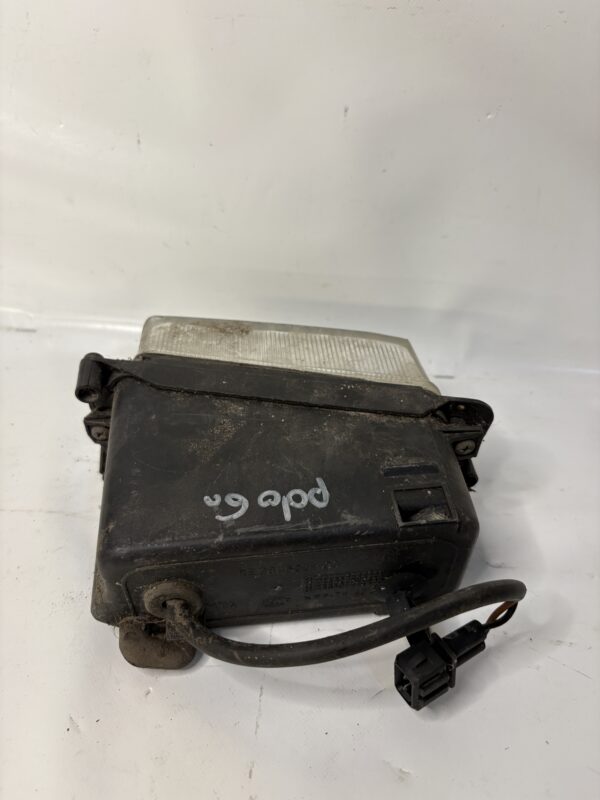 Feu antibrouillard AVG VW Polo 6N