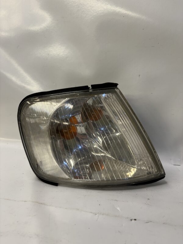 Clignotant AVD AUDI A3 8L