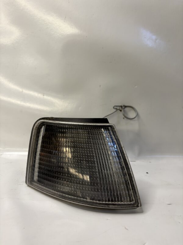 Clignotant AVD Seat Toledo 1