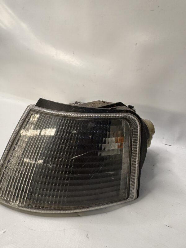 Clignotant AVG Seat Toledo 1