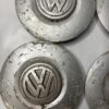 Lot 4 centres de roue VW Golf 3