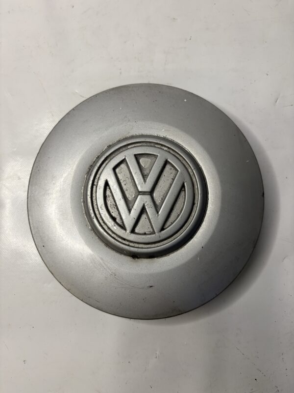 IMG_9728 Centre de roue VW Golf 3