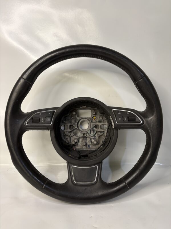 Volant A1 - 8X (1) Volant Audi A1 8X
