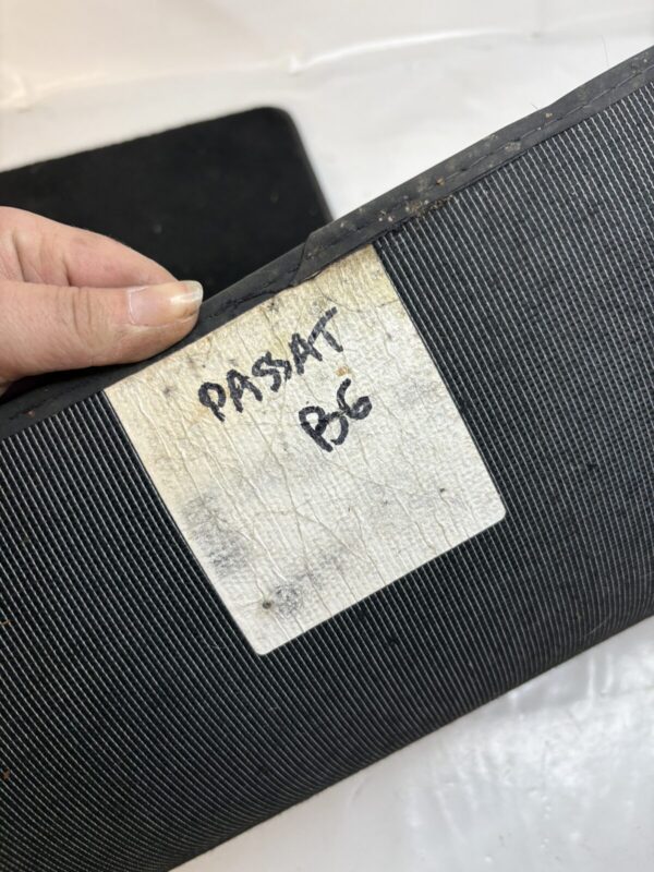 IMG_3689 Tapis VW Passat B6