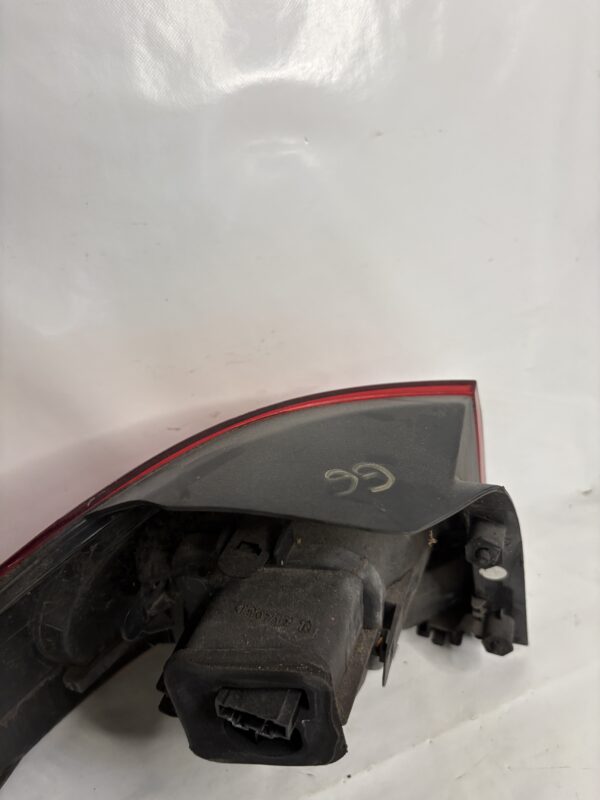 Feu ARD VW Golf 6