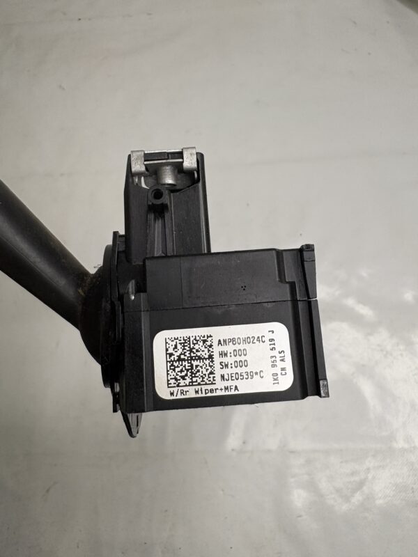 Commodo essuie glace VW Golf 5
