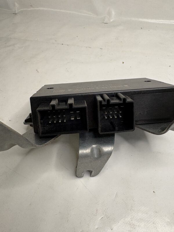 Module commande attelage VW GOLF 5/ B6