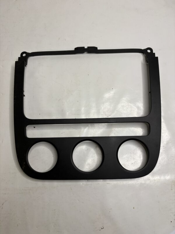IMG_7467 Façade console centrale VW Golf 5