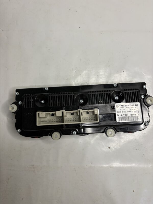 Commande chauffage VW Golf 5