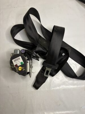 IMG_7481 Ceinture AVD VW Golf 5/3P
