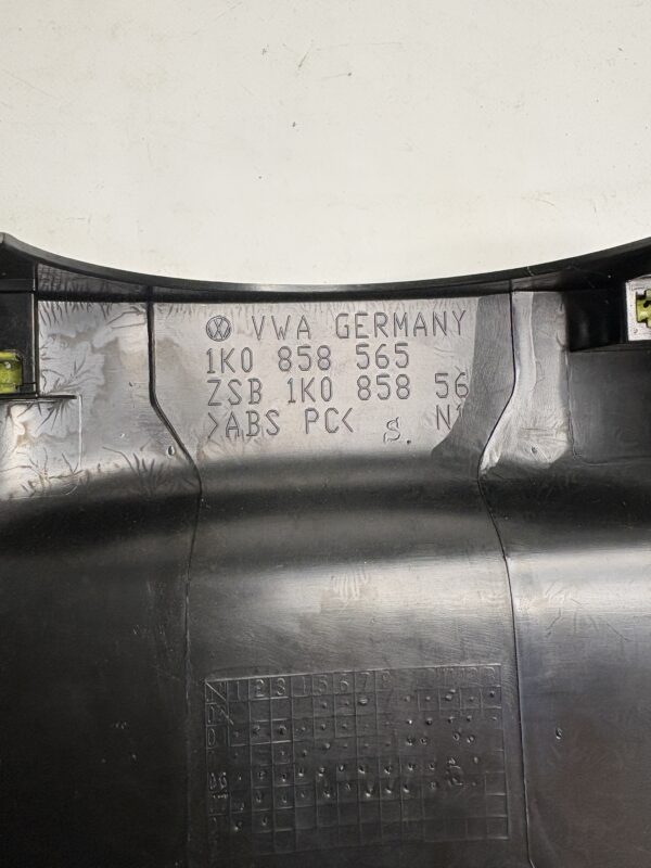 Cache colonne direction VW golf 5