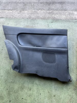 2 Panneaux portes cuir A3 8L