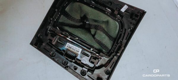 Levier S-tronic d'origine Audi A3 / S3 (8P) — Référence 8P1713463A
