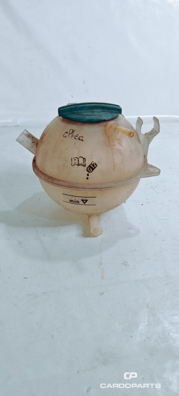 Vase expension Altea(1)(1) Vase d'expansion d'origine Seat Altea (5P)